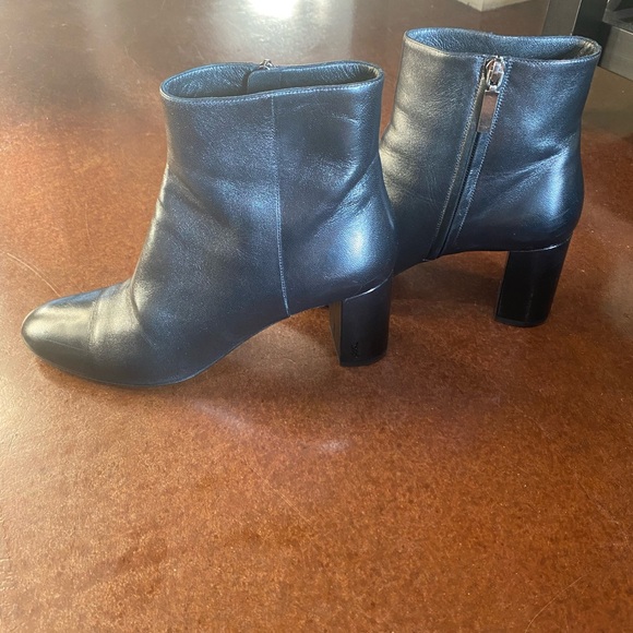 Yves Saint Laurent Leather Ankle Boots Black Size 12 - Picture 3 of 9